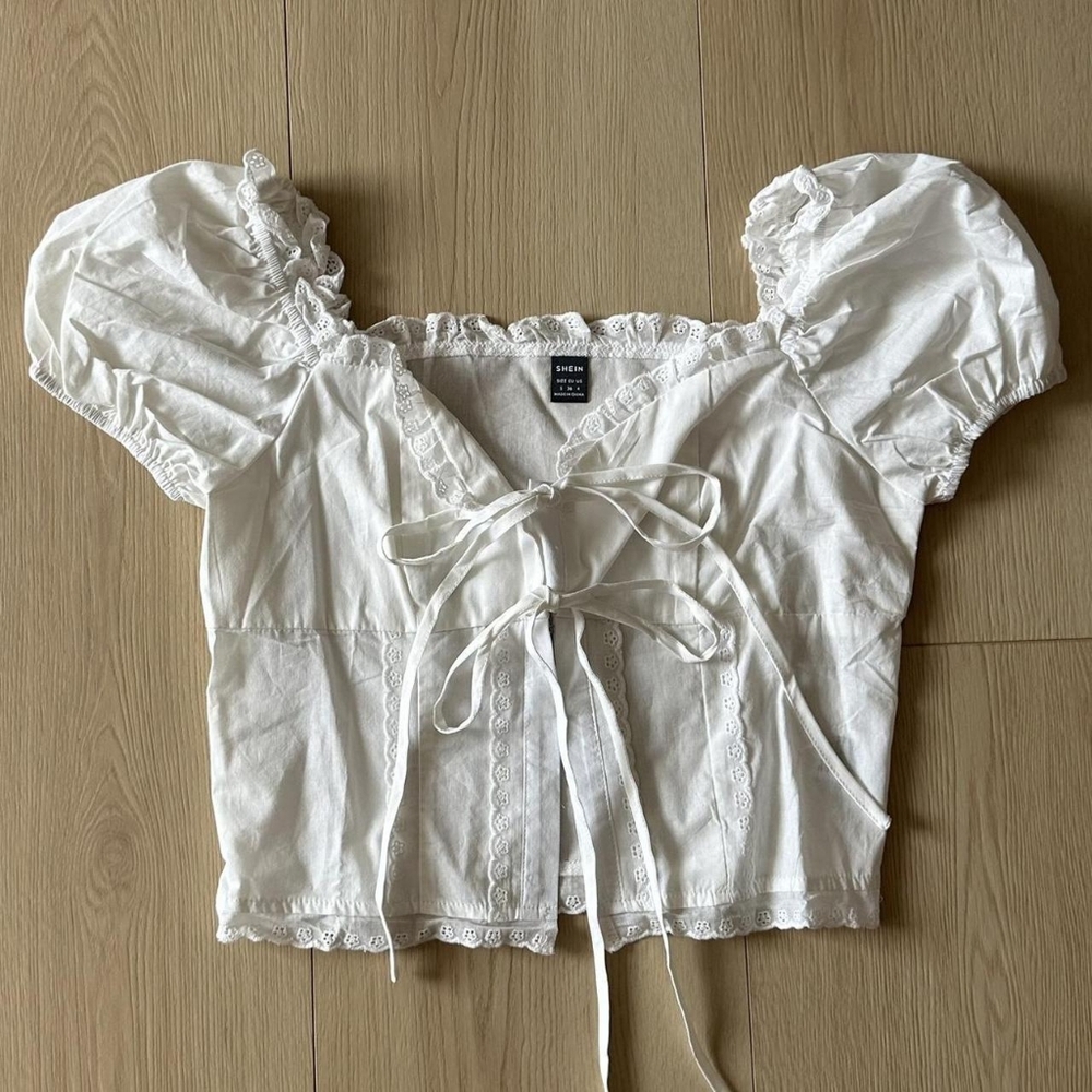 White Puff Sleeve Top